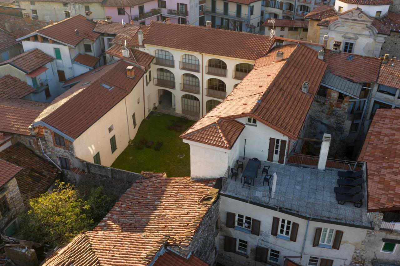 Апартаменты Palazzo Mia By Icasamia It Castello Cabiaglio Экстерьер фото